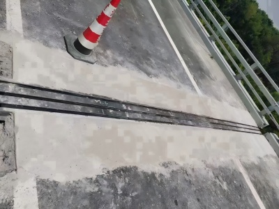 铁山港伸缩缝更换后浇筑材料快速结构修补料速砼的产品特点及施工流程​